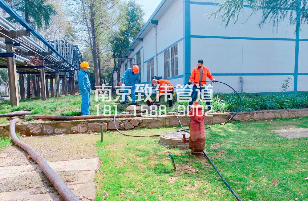 360马群石化工厂管道清洗